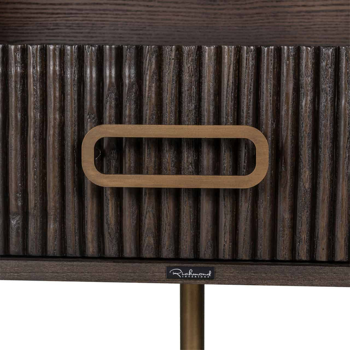 Luxton Brown Media Unit