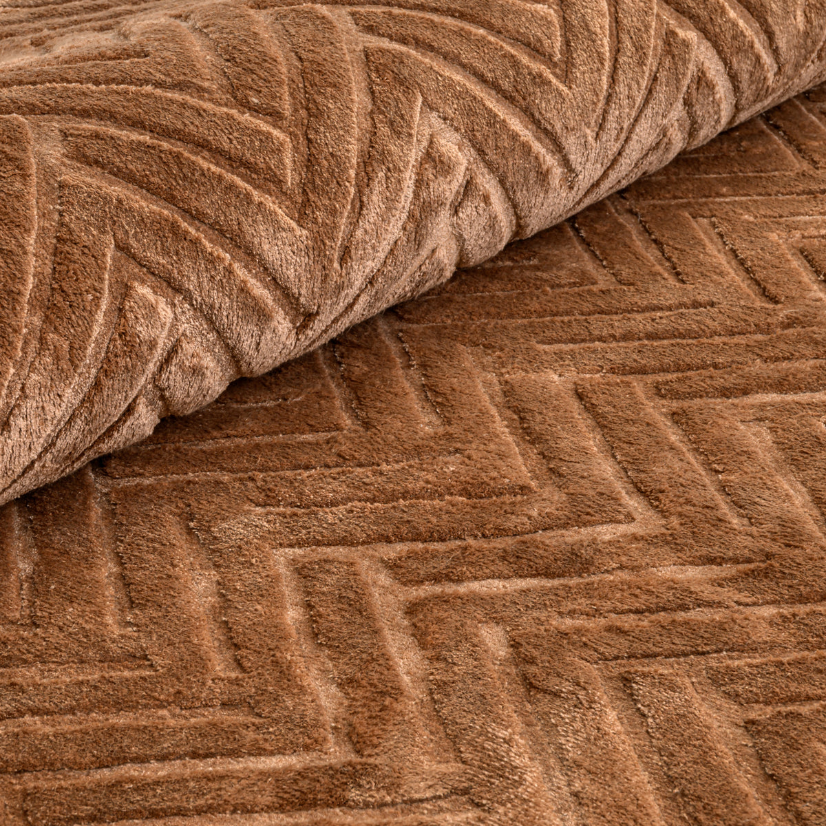 Vela Coffee Rug
