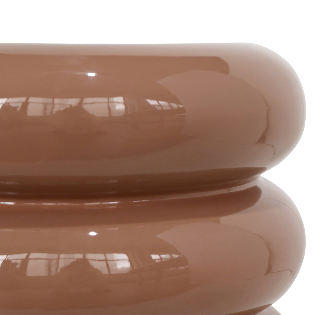 India Mocha Mousse Side Table