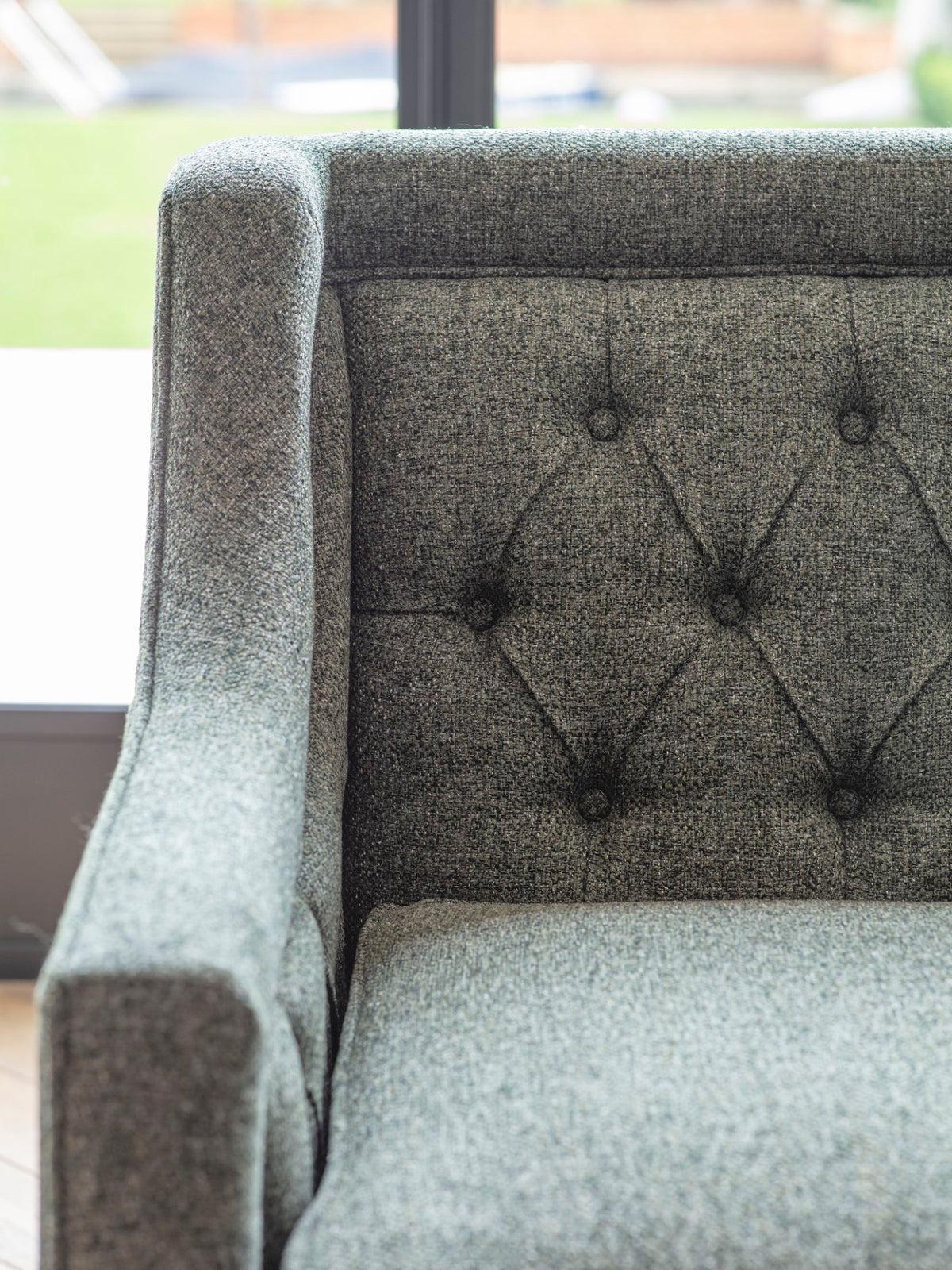 Carlisle Buttoned Sofa Forest Green