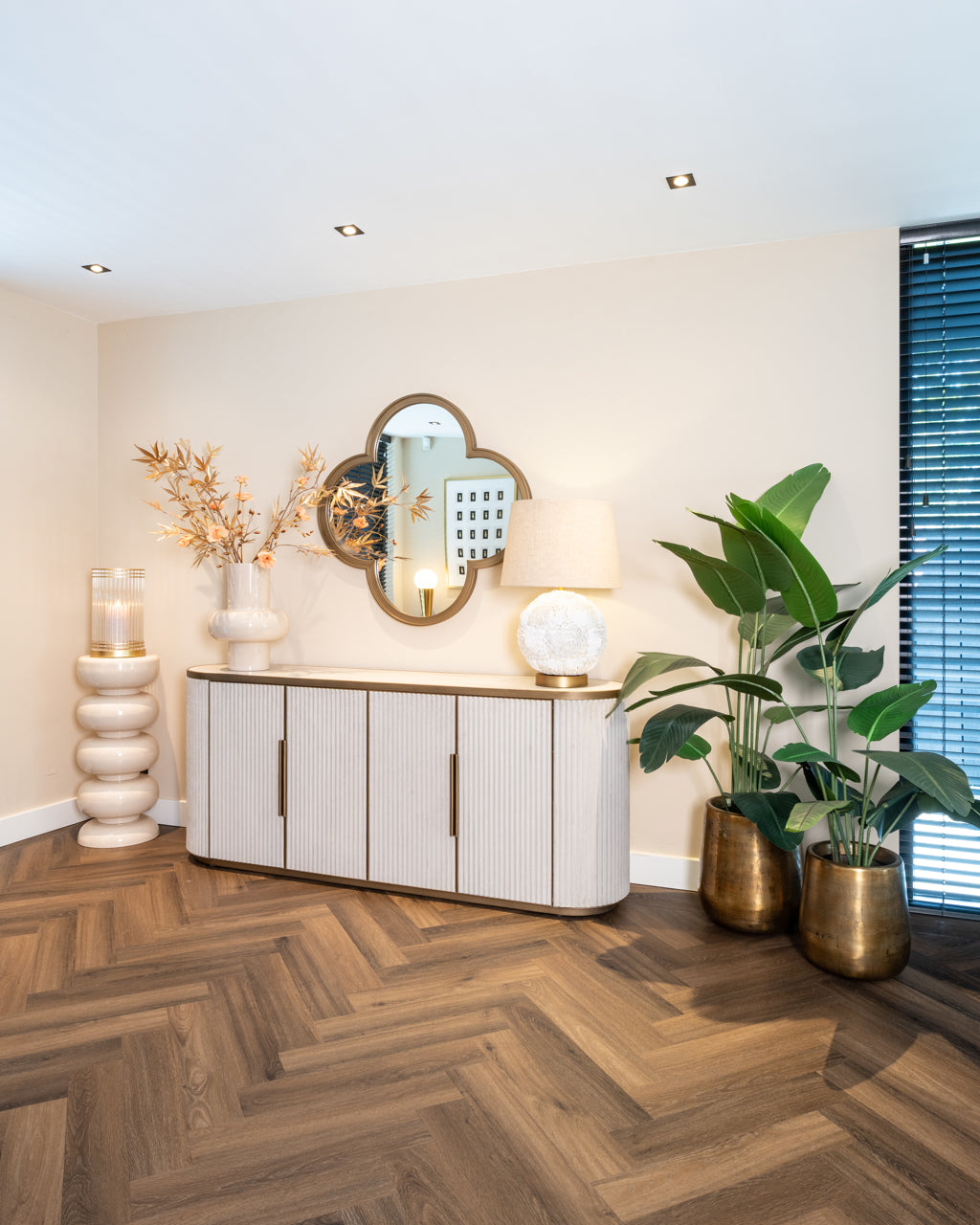 Jessamy White Table Lamp