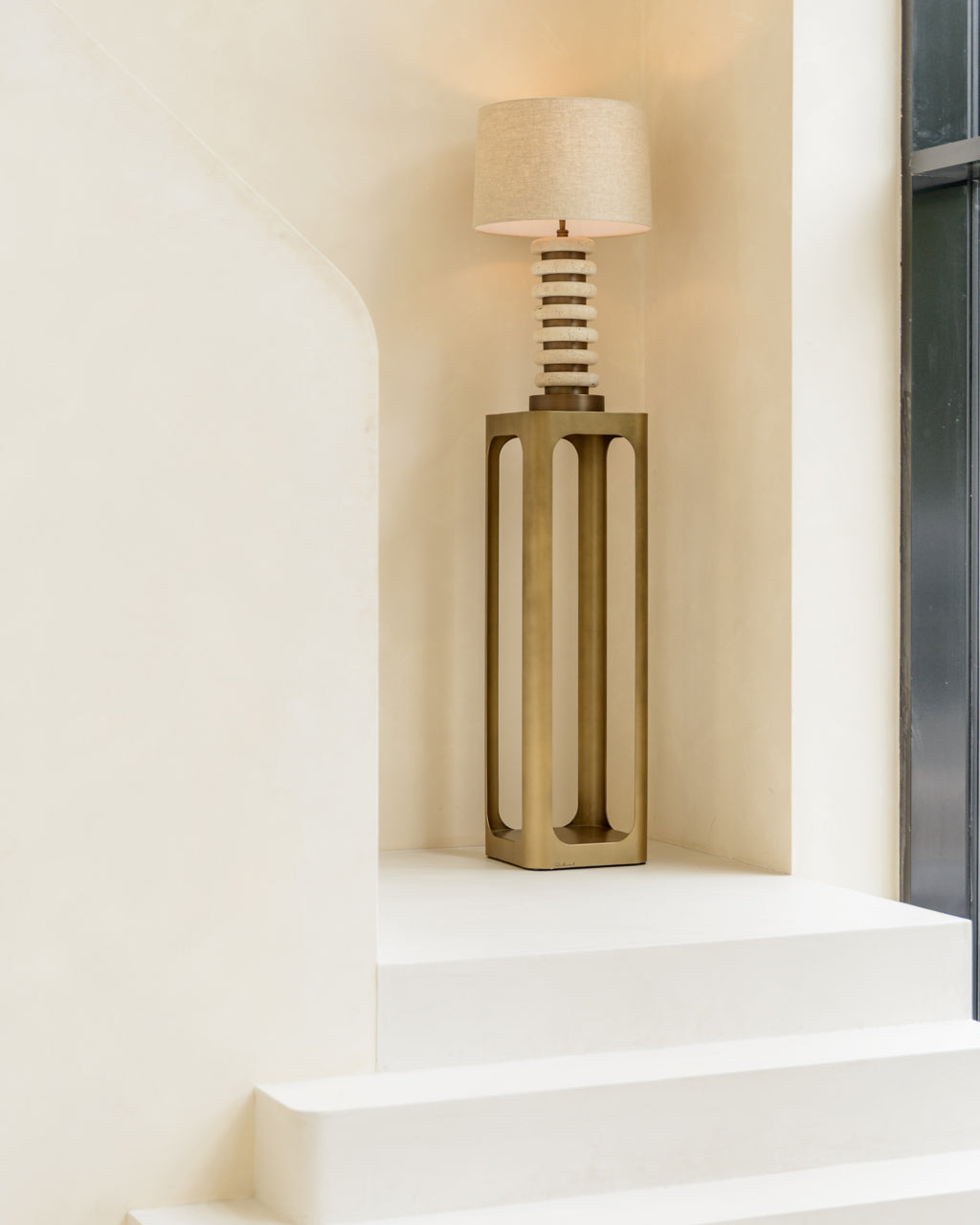 Clarendon Gold Antique Pedestal Column