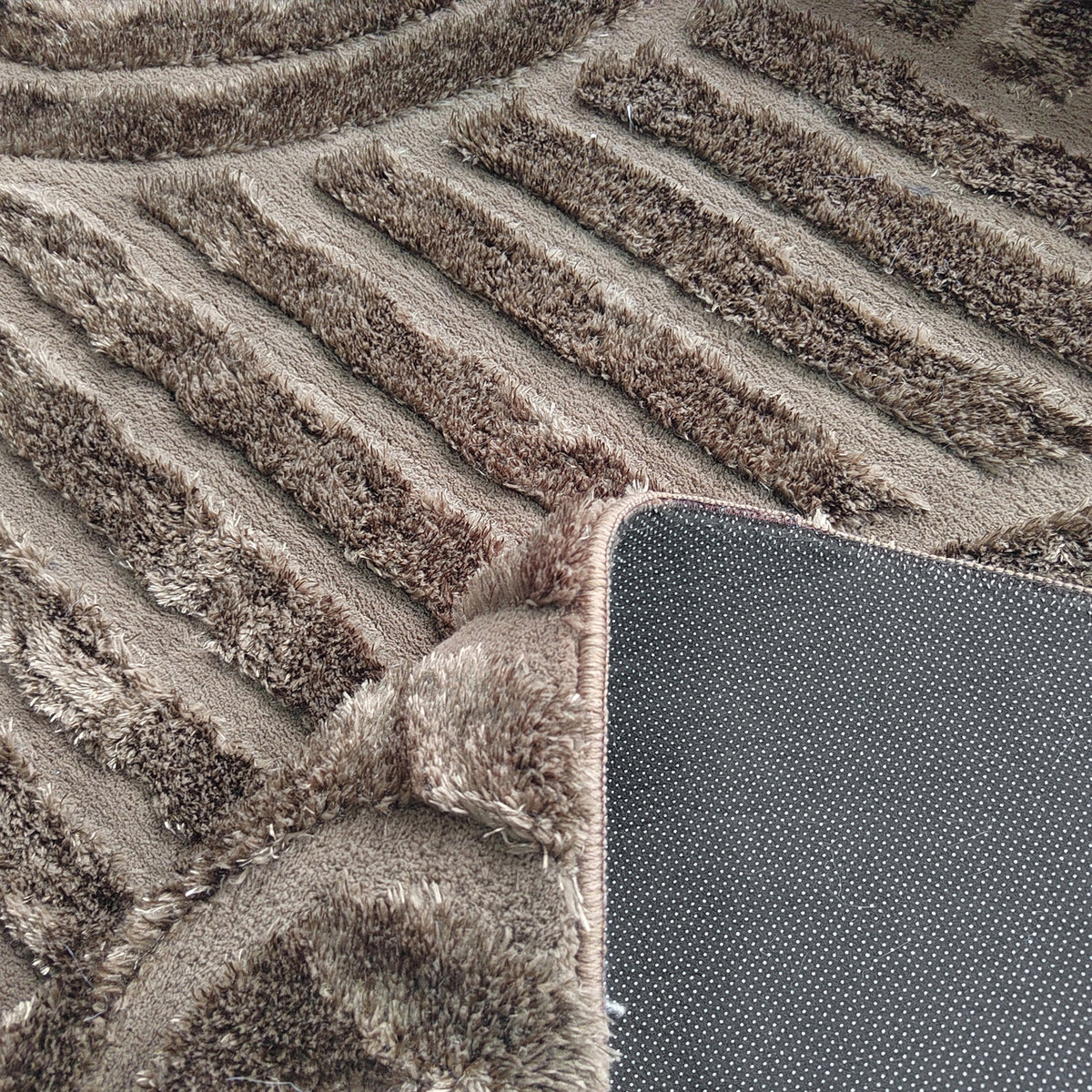 Lifton Dark Brown Rug