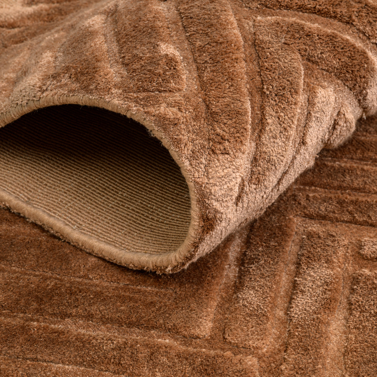 Vela Coffee Rug