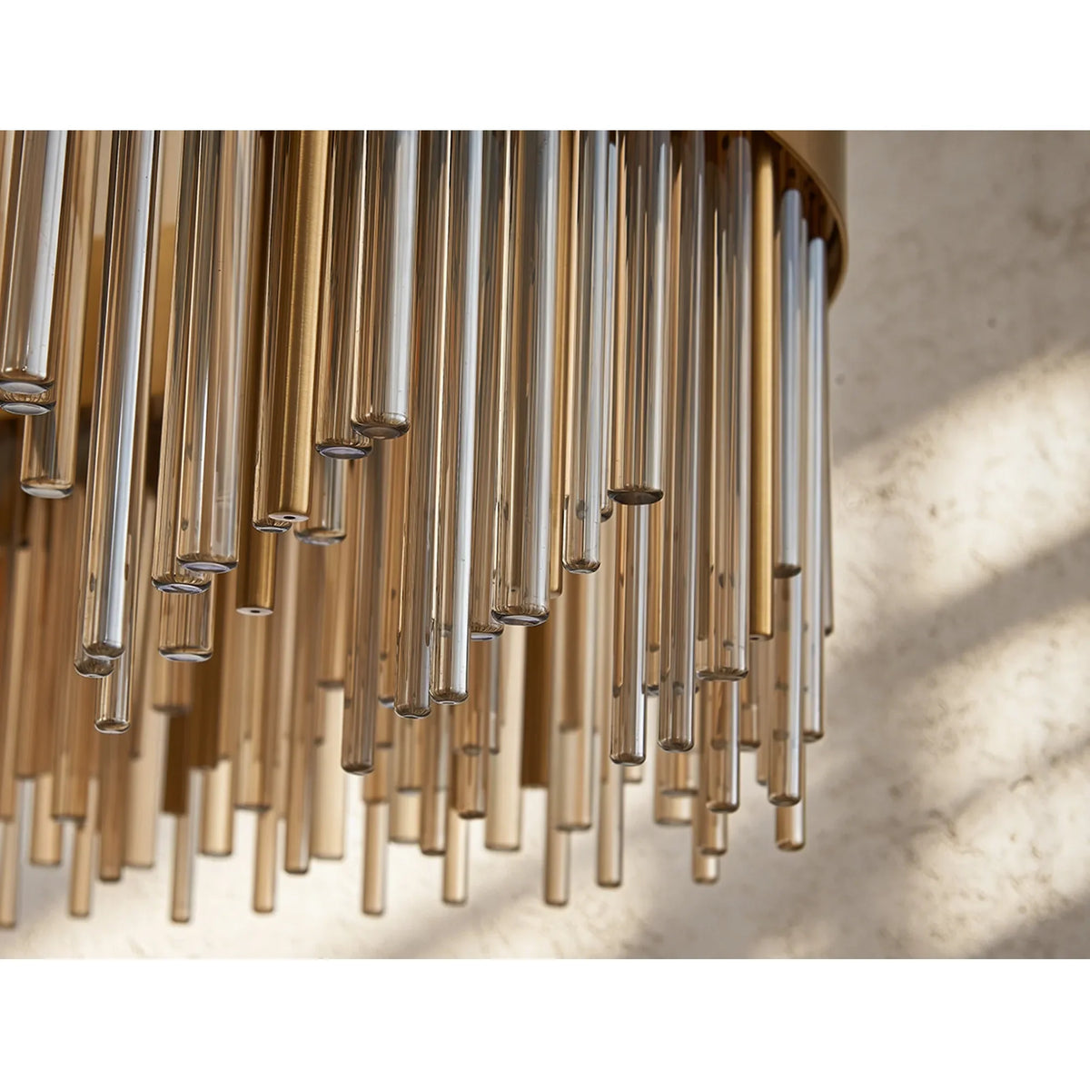 Talia 26cm Round Pendant