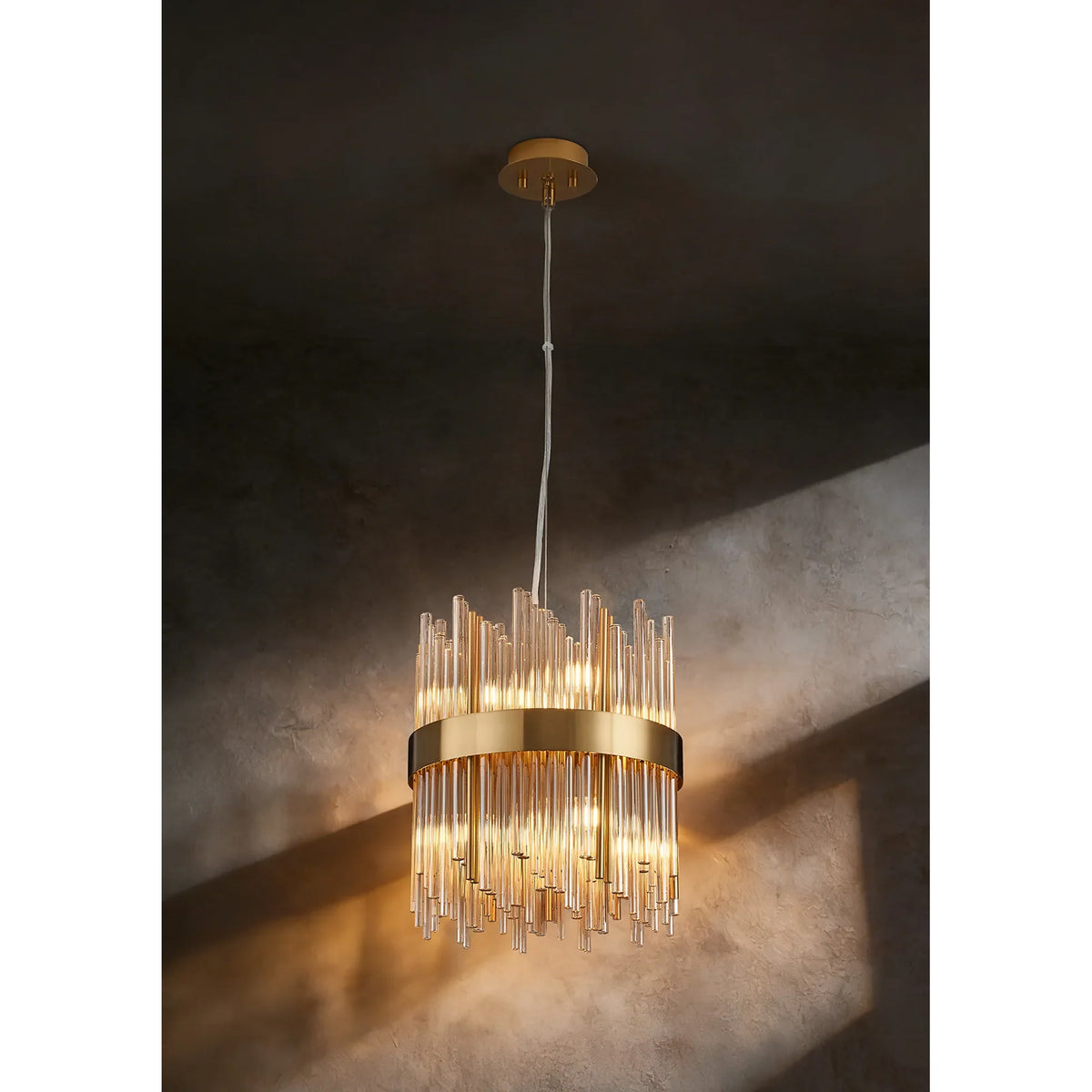 Talia 26cm Round Pendant