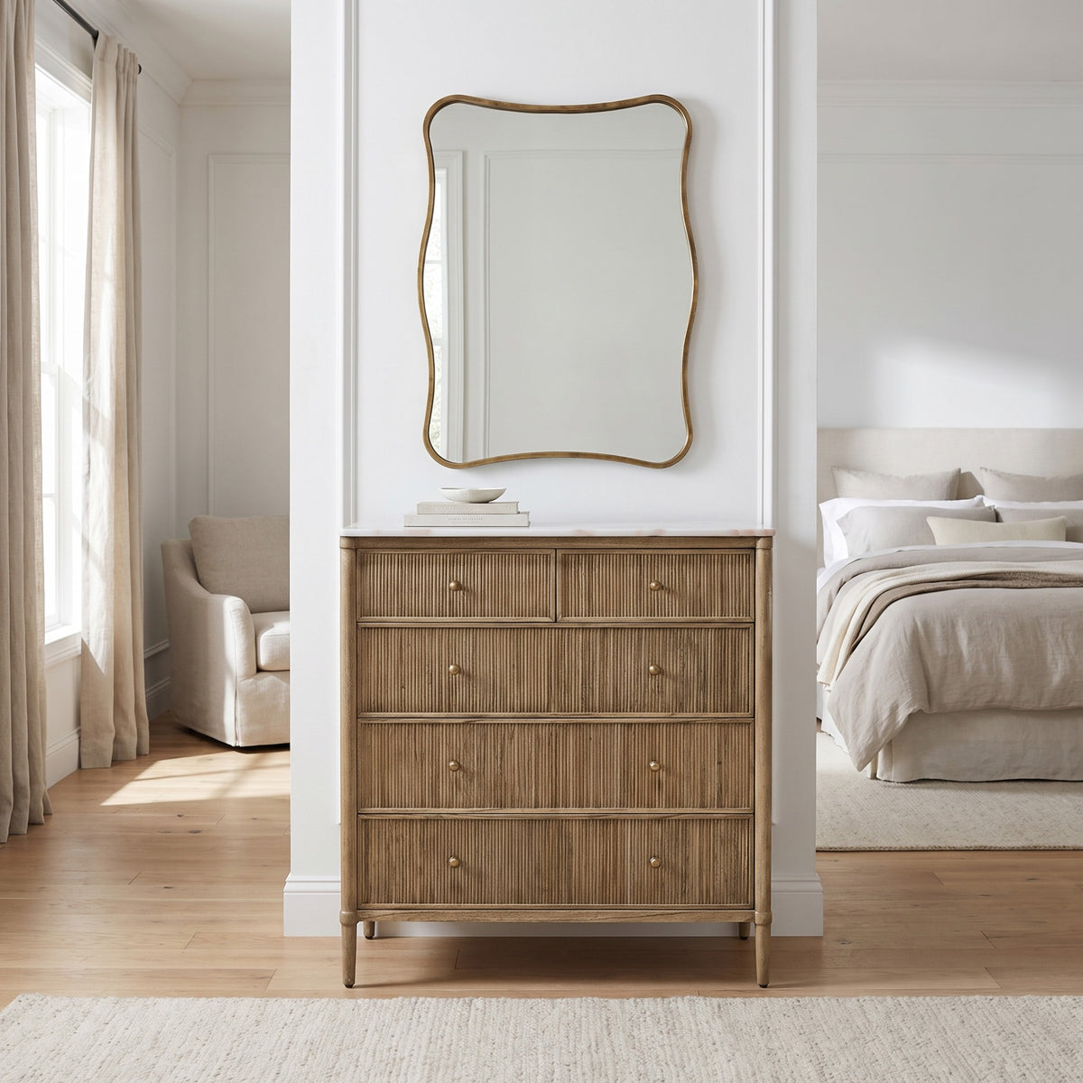 Taormina 5 Drawer Chest of Drawers with Marble Top